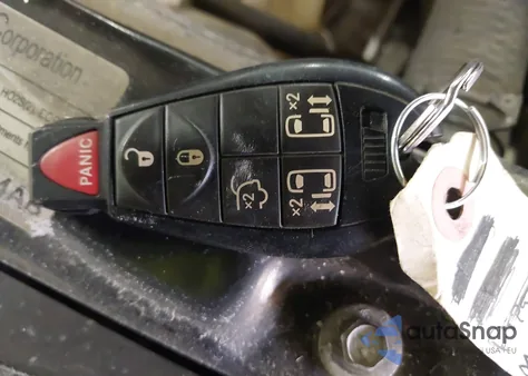 2008 Dodge Grand Caravan Sxt z USA, uszkodzony, nr VIN 1D8HN54P68B115437